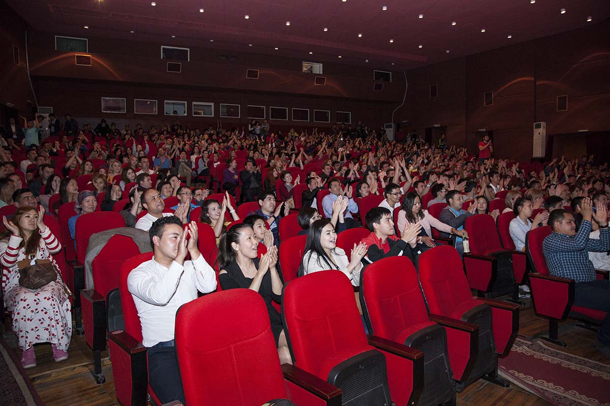 Stand Up Comedy Bishkek: Первый большой концерт