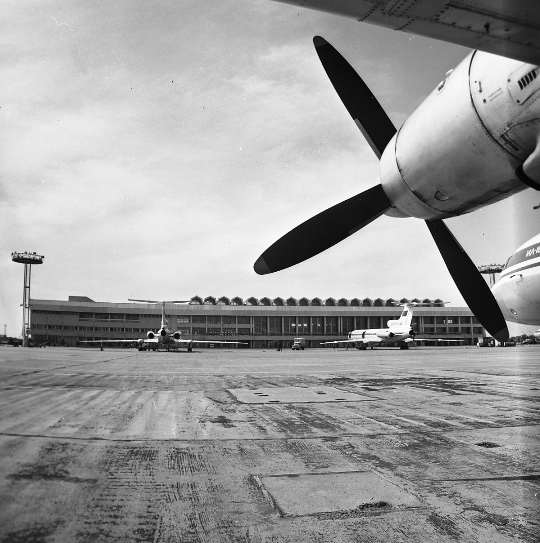 Аэропорт «Манас», 1978г.