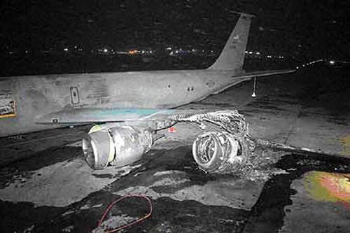 Столкнулись пассажирский Ту-154 и самолет ВВС США KC-135