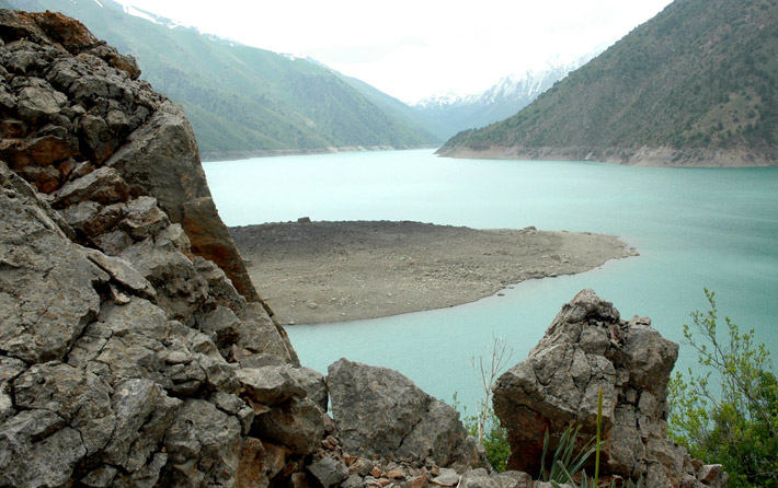 Озеро Кара-Суу, Кыргызстан (19)