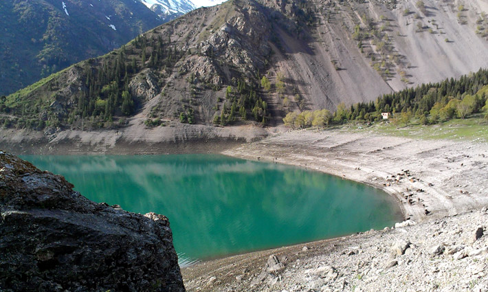 Озеро Кара-Суу, Кыргызстан (25)