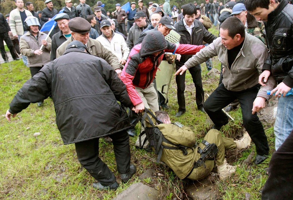 7 апреля 2010 года. Как это было?