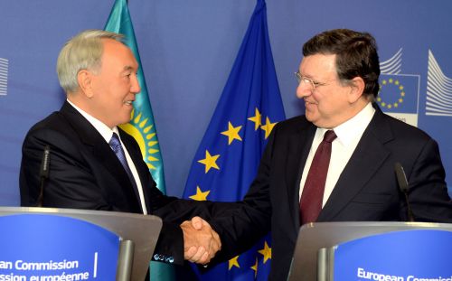 Назарбаев и Баррозу