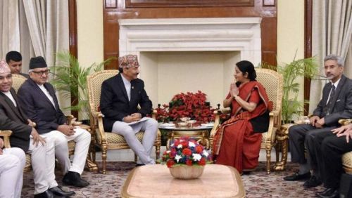 sushma-swaraj-with-nepal-minister-deputy-prime_050a31d0-75ba-11e5-a2be-bd52c89c4a35