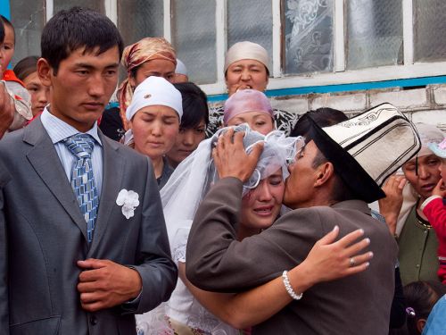 кыргызская невеста