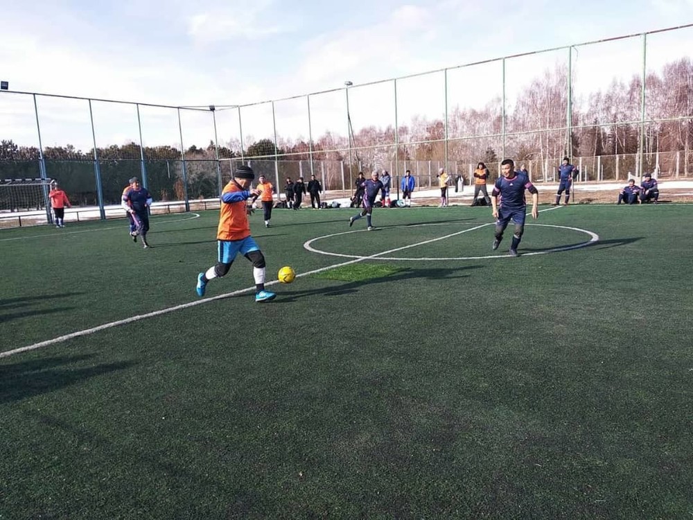 В Иссык-Кульском районе прошло соревнование по футболу на кубок акима