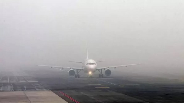 Из-за тумана в Оше внутренние рейсы задерживаются на 3-4 часа