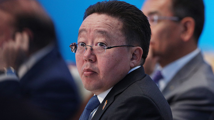 экс-президент Монголии Цахиагийн Элбэгдорж