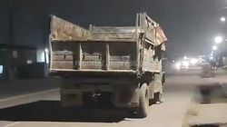В жилмассиве Ак-Ордо грузовик уже неделю стоит на трассе и перекрыл дорогу