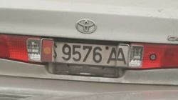 «Камри» на Ахунбаева подрезала другое авто и создала аварийную ситуацию. Видео