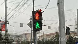 «Уставший» светофор в Джале не относится к «Бишкекасфальтсервис», - мэрия