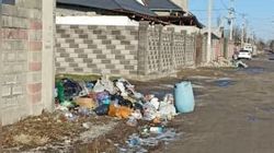 Житель жилмассива Щербакова жалуется на несвоевременную уборку мусора