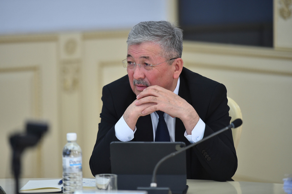 Первый заместитель председателя Кабмина Адылбек Касымалиев