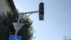 На проспекте Чуй не работает светофор. Фото