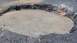 «Бишкекасфальтсервис» поднимет крышку люка на уровень дороги при строительстве тротуара, - мэрия