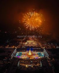 Новогодний фейерверк в Бишкеке – 6 волшебных фотографий с дрона