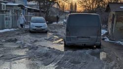 Первомайский акимиат рассматривает вопрос ремонта дороги по ул.Кронштадской