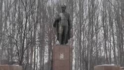 Памятник Герою Советского Союза Ивану Панфилову в Панфиловском районе находится в ужасном состоянии. Фото