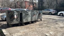 «Тазалык» вывез мусор на ул.Чуйкова после жалобы горожанина. Фото