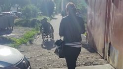 На ул.Льва Толстого возле инфекционной больницы «заканчивается» новый тротуар. Фото горожанина