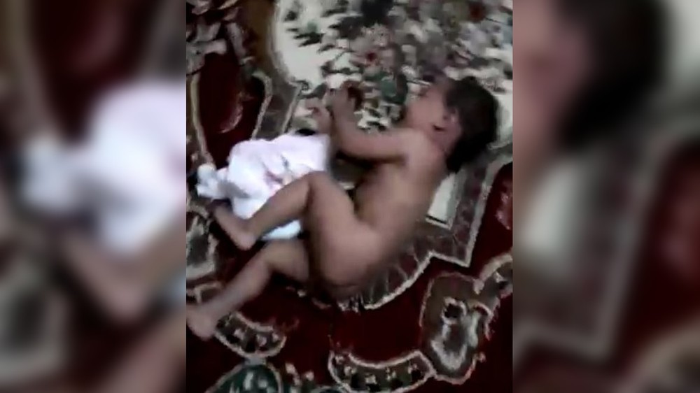Избиение ребенка в городе Жалал-Абад