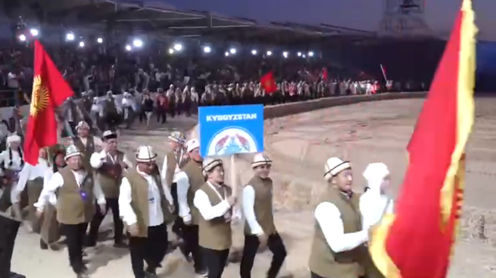 Кыргызстан на церемонии открытия ВИК-2022
