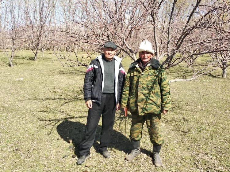 Алмаз Ташматов со своим отцом
