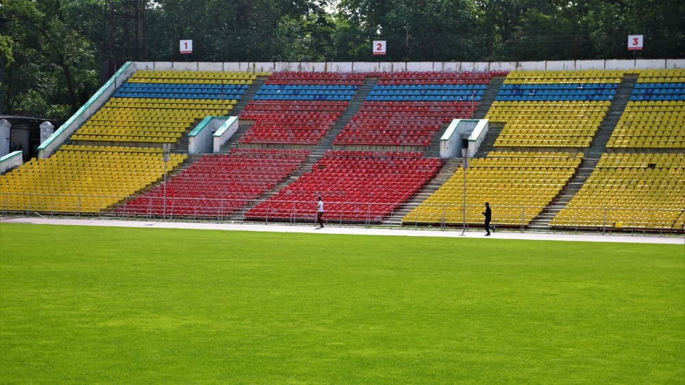 Стадион имени Долона Омурзакова