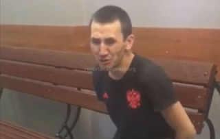 <b>Видео</b> – Таксист из Кыргызстана рассказывает, как произошел наезд на футбольных фанатов в Москве