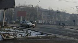 В Бишкеке в районе «Политеха» сильное задымление воздуха, нечем дышать - жительница (фото)