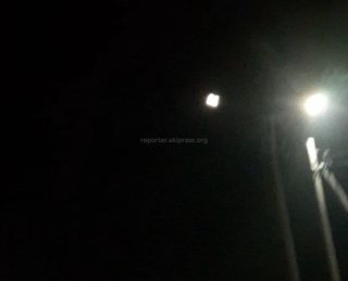 Уже начали мигать фонари, которые недавно установили на ул.Профсоюзной, - бишкекчанин (видео)