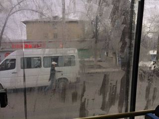 Горожанин жалуется на грязь в автобусе №38