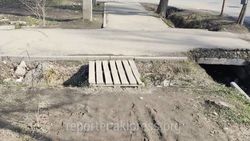 Для включения в производственный план тротуаров на Алтымышева нужно обратиться в районный акимиат, - «Бишкекасфальтсервис»