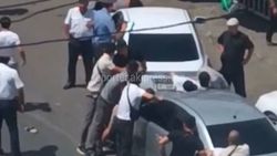 Очевидец снял на <b>видео</b> момент задержания в Узгене