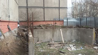 «Бишкекглавархитектура» ответила на вопрос жителей мкр Восток-5 о строительных работах возле домов №6/2 и 7/2