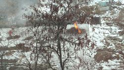 На Исанова-Рыскулова строители сжигают мусор и ветки? <i>(фото)</i>