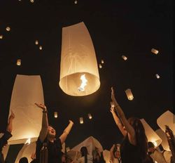 Пользователи соцсетей против проведения фестиваля ночных фонарей