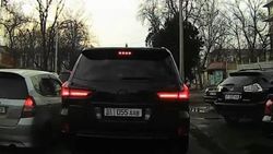 Водитель Lexus LX 570, выехавший на встречку, оштрафован на 5,5 тыс. сомов