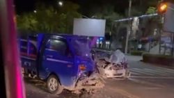 Страшная авария на Айтматова с участием трех авто. Видео с места ДТП