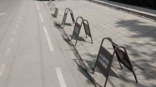 Кафе «Ассорти Бухара» демонтировало ограничители парковки, - мэрия
