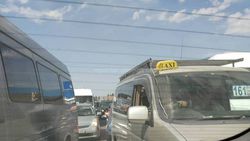 Бишкекчанин жалуется на ежедневные пробки на Орозбекова-Щербакова и Орозбекова-Саадаева