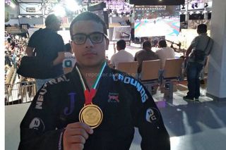 Кыргызстанец выиграл золото на чемпионате мира по джиу-джитсу в Абу-Даби (фото, видео)