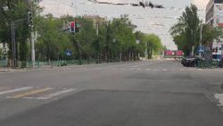 На ул.Байтик Баатыра нет пешеходной разметки и стоп-линии, - очевидец. Фото