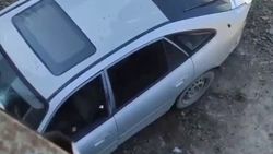 В Военно-Антоновке автомобиль влетел в стену дома. Видео