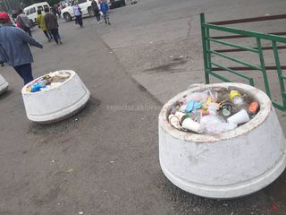 На территории Аламединского рынка нет мусорных урн, - горожанин (фото)