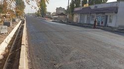 Житель Ак-Орго жалуется на качество ремонта дорог. Фото мэрии