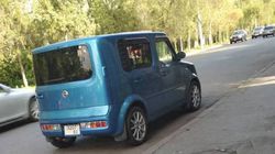 На Суеркулова - Каралаева водитель авто припарковался на общественной остановке (фото)