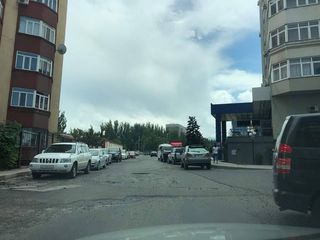 Ремонт дороги по ул.Океева не включен в титульный список 2018 года, - «Бишкекасфальтсервис»