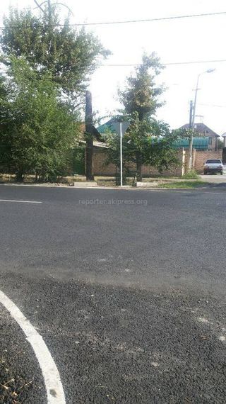 Мэрия Бишкека: Дорожный знак «Уступи дорогу» на участке ул.Айни установлен правильно