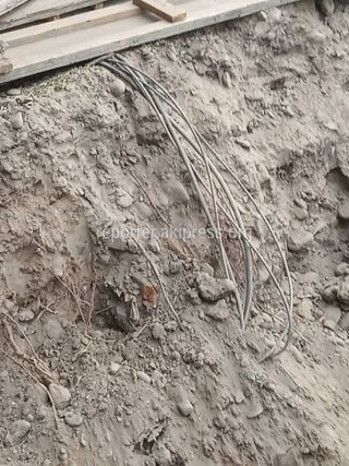 В Сокулуке во время ремонта дороги оборвали кабели телефонной связи